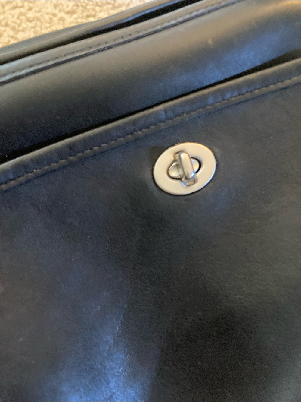 Vintage Coach 9061 Rambler Black Leather Shoulder Bag - Picture 15 of 16